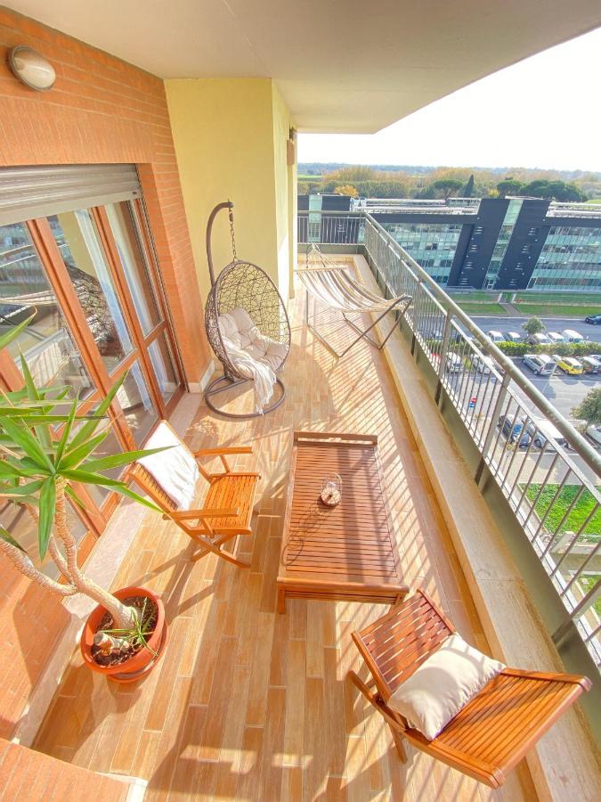 Golden Hour Apartment - Panoramic Terrace فيوميتشينو المظهر الخارجي الصورة